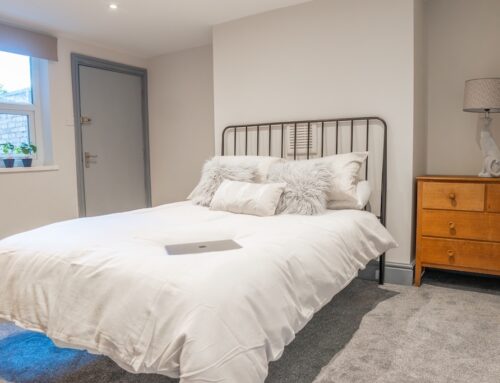 Helpful Tips for Finding a Student House After Living in Halls